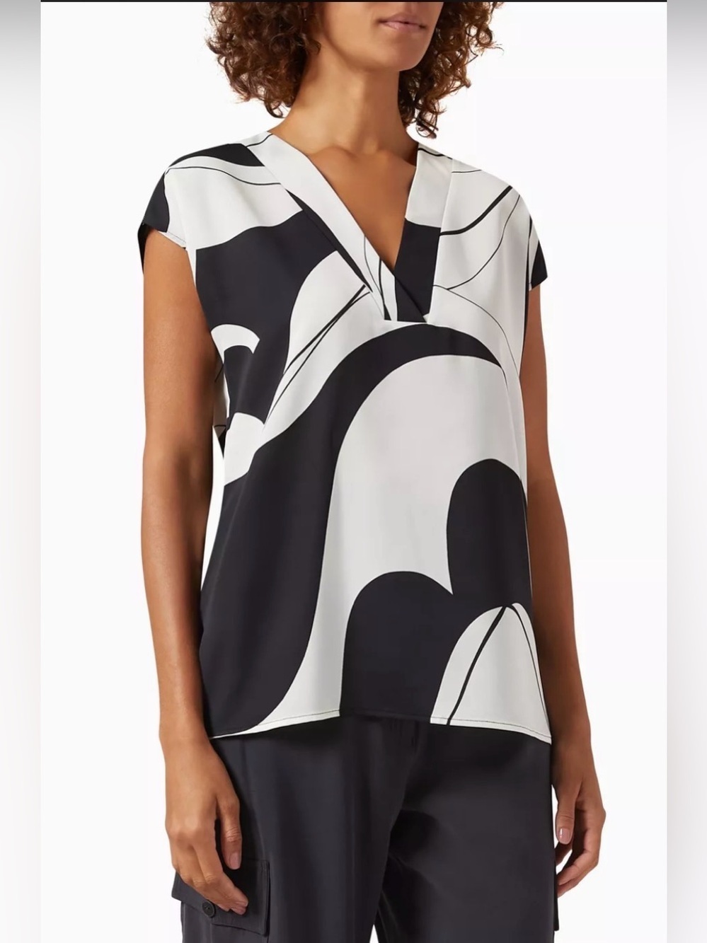 Marella Doga Abstract Satin Blouse Sz 4 Black White V-Neck Minimal EUC - Picture 2 of 11